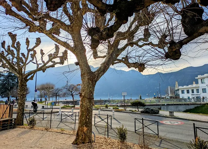De La Maison Aix-les-Bains